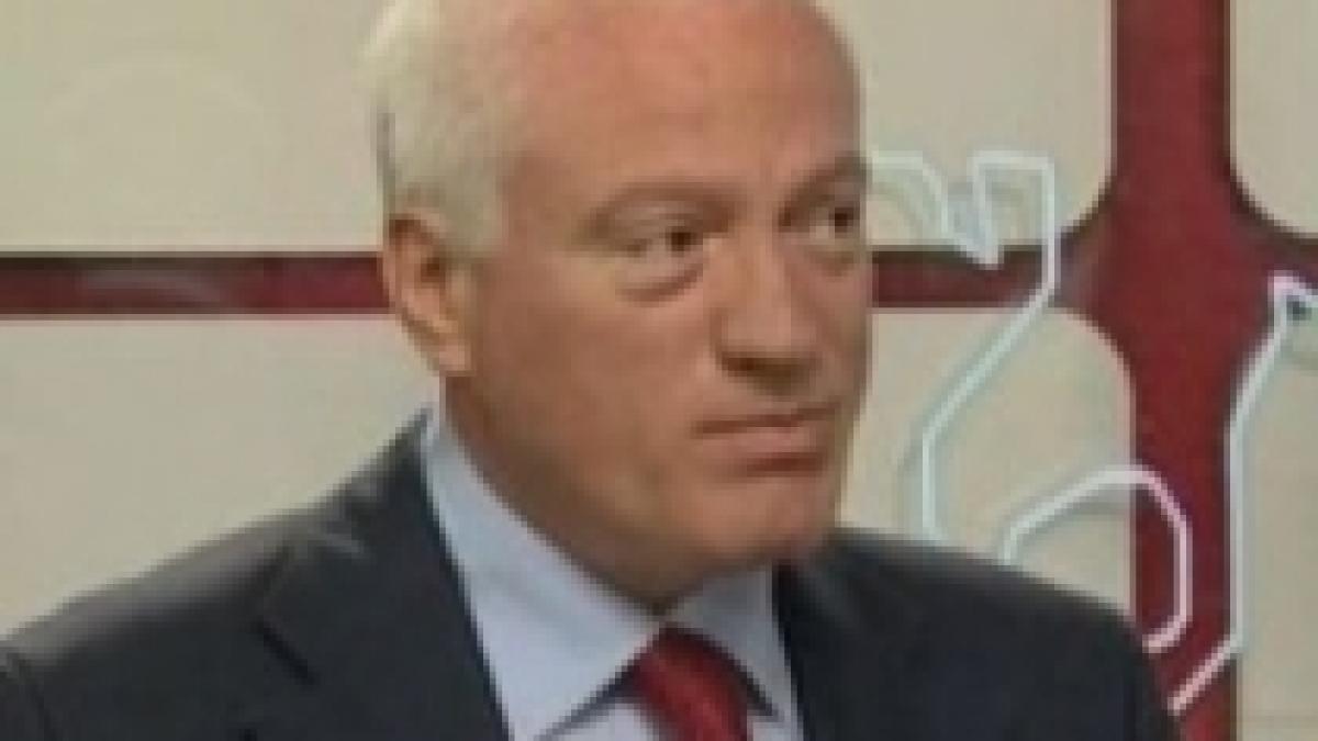 referendumul pentru constitutie cale de ocolire a parlamentarilor si baronilor locali