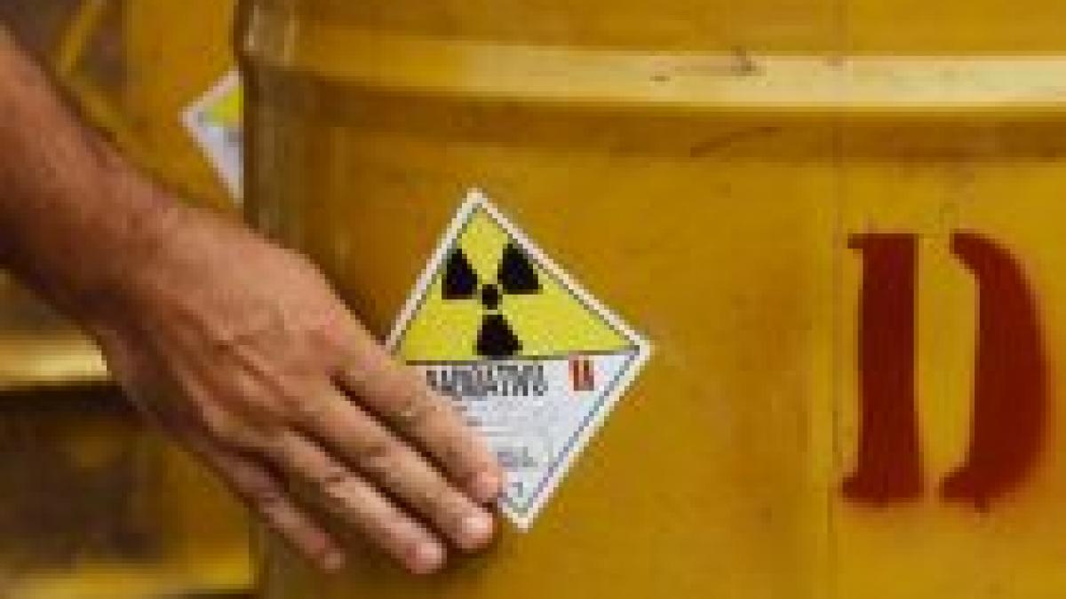 butoaie folosite pentru stocarea deseurilor periculoase descoperite in apropierea unor ferme din