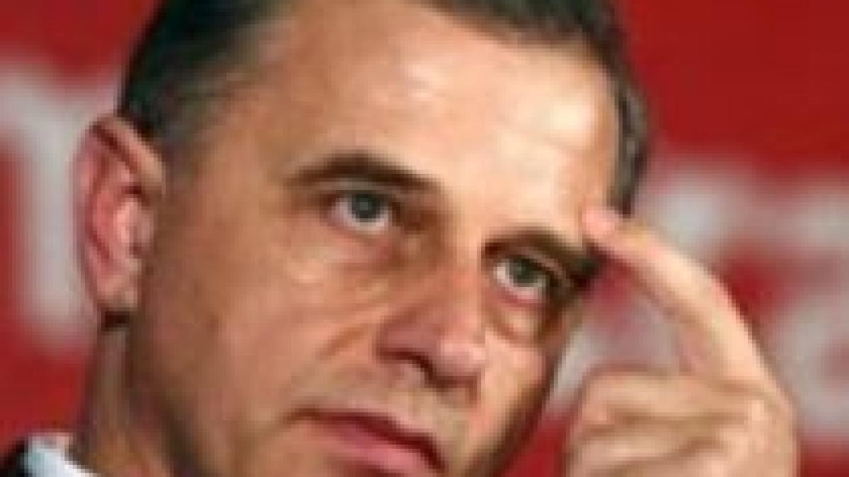 mircea geoana marile banci isi retrag banii din romania