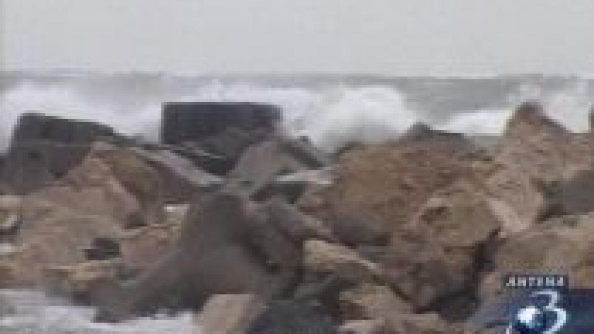 porturile de la marea neagra inchise din cauza vantului puternic
