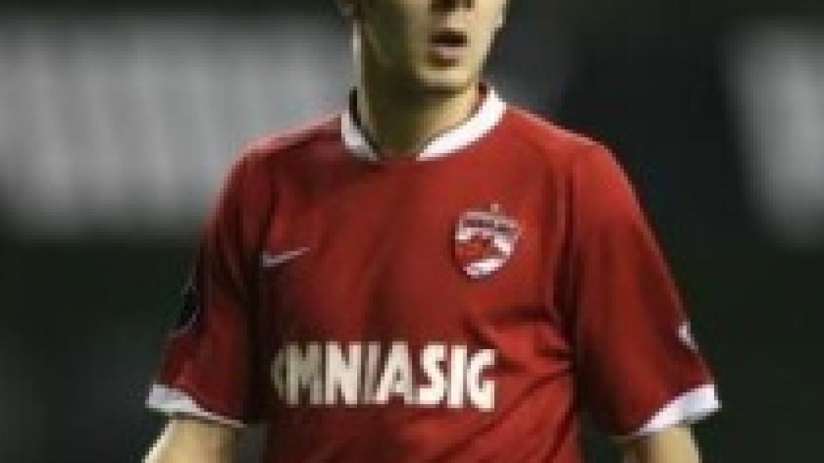 cosmin moti a revenit la dinamo atras de mirajul ligii campionilor