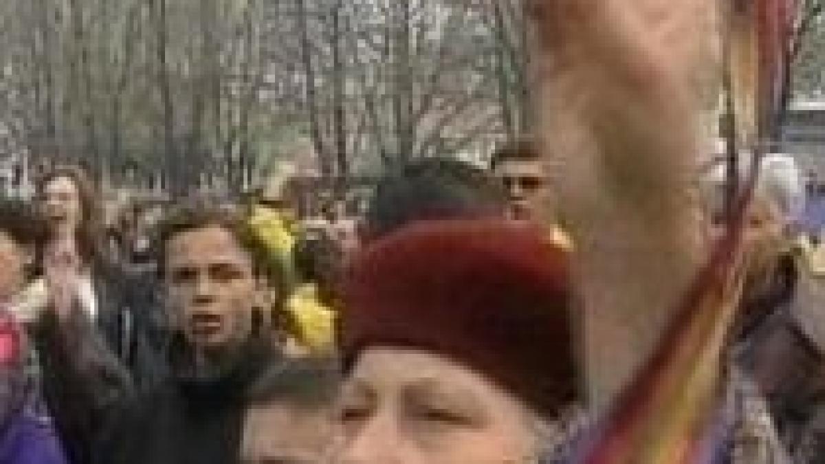 locuitori ai chisinaului atacati de un grup de etnici rusi pe motiv ca sunt romani basarabeni