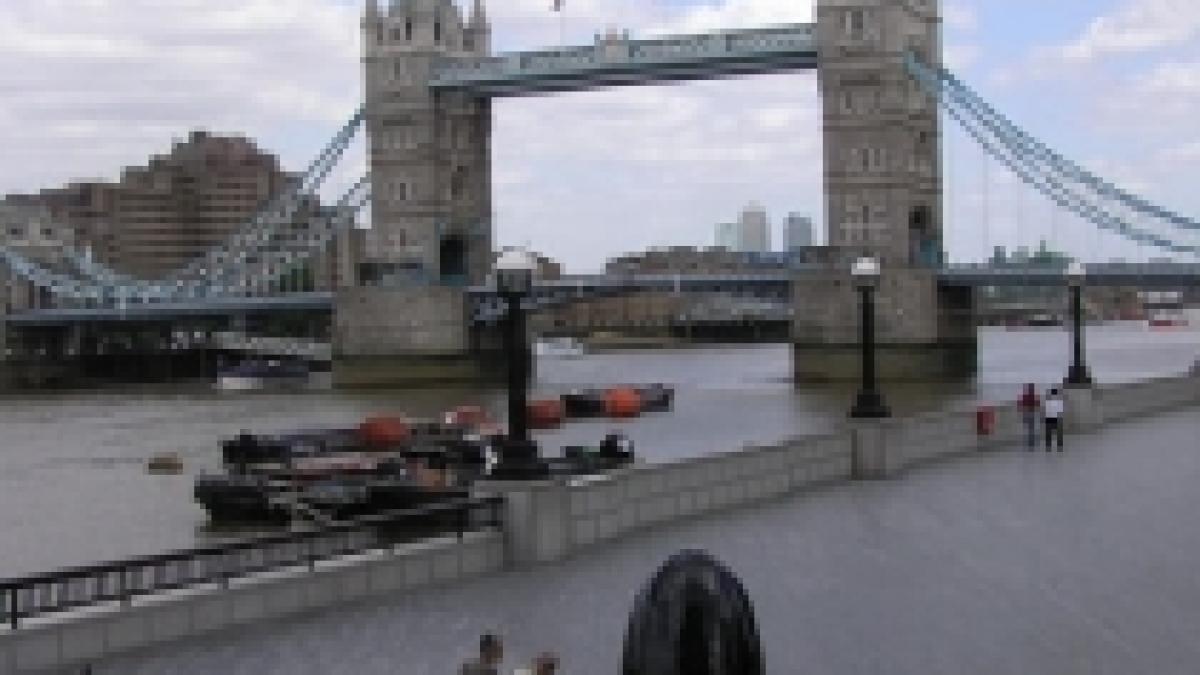 numarul falimentelor din marea britanie in 2008 maximul ultimilor 14 ani