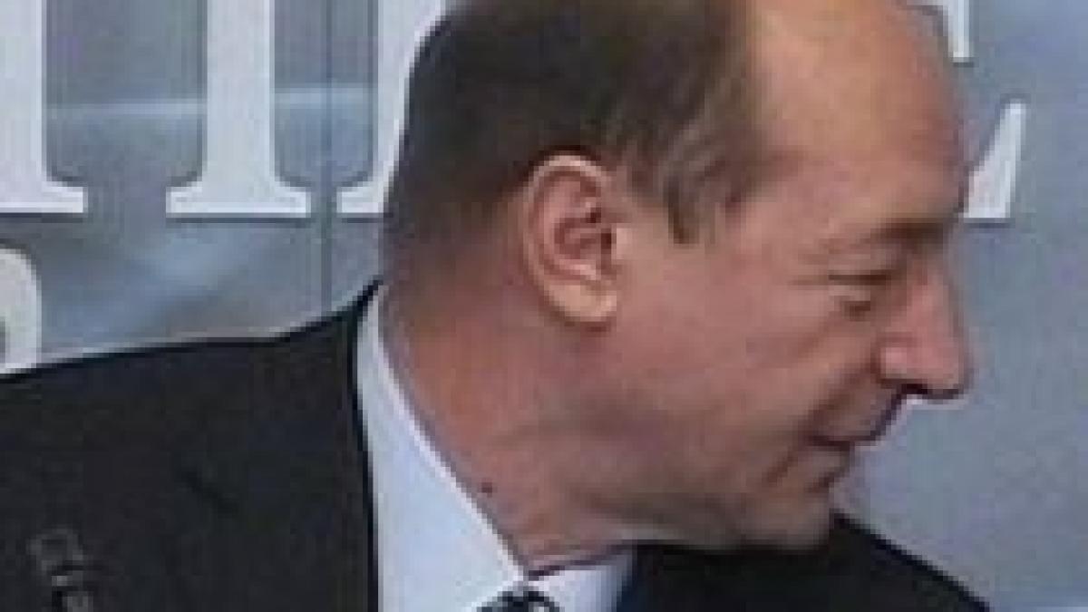 trustul de presa al lui george paunescu preferat de boc si basescu pentru a transmite mesaje