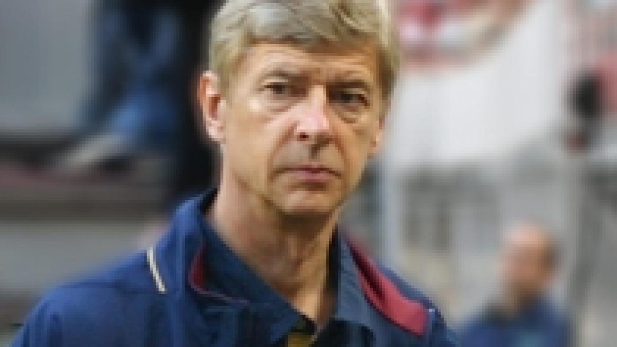 arsenal inca un pas gresit in anglia tunarii au remizat 0 0 cu tottenham