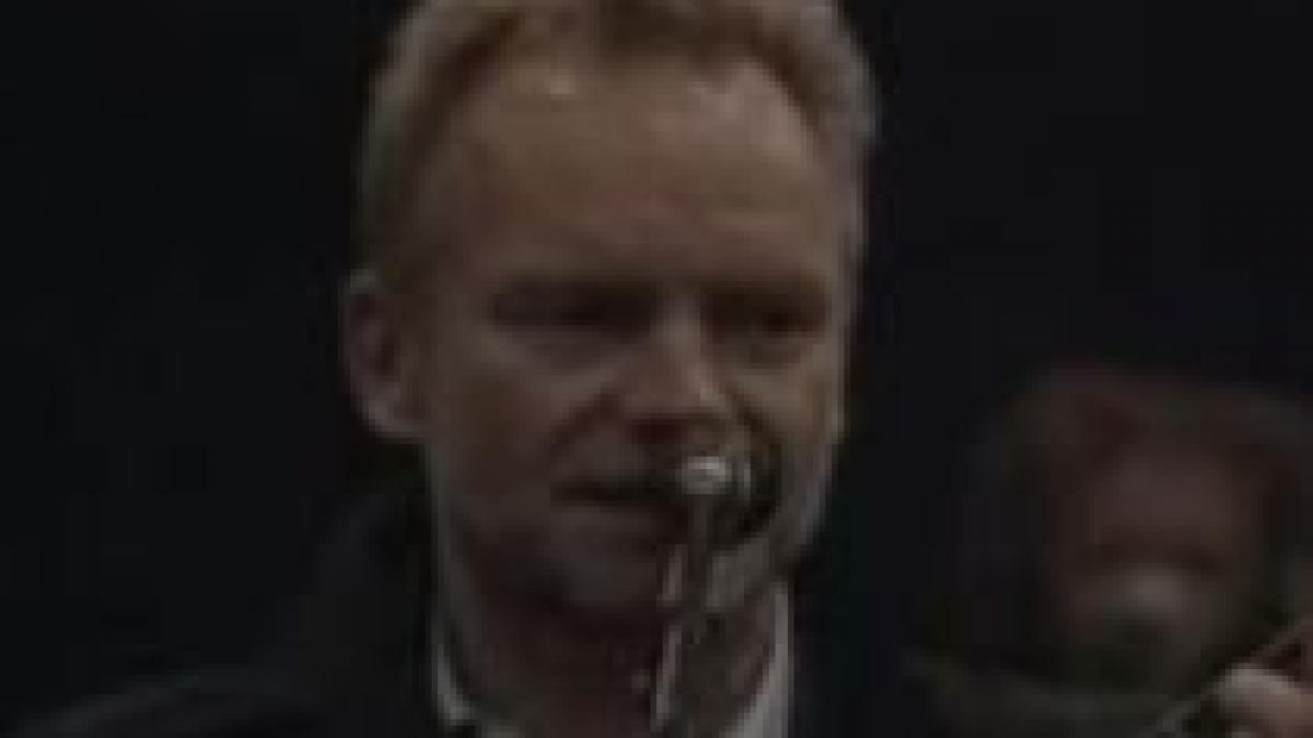 sting a ajuns la bucuresti pentru concertul de marti seara video