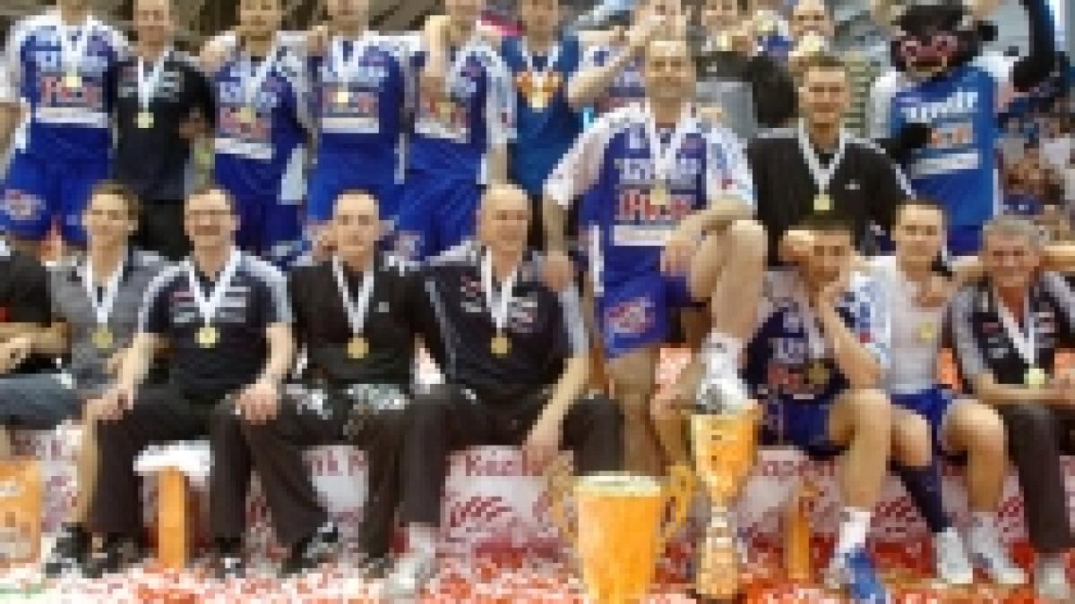 gest incredibil din partea echipei pick szeged ii ofera lui veszprem jucatori cu imprumut pentru
