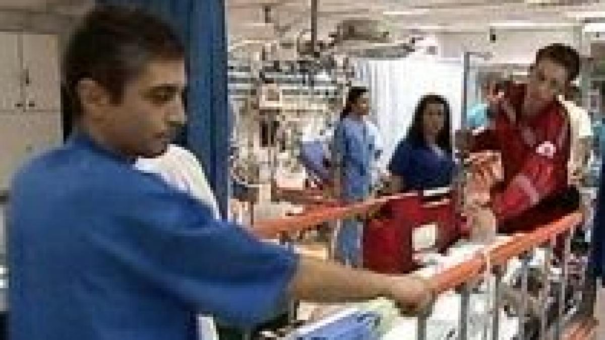 in romania proportia medici pacienti a ajuns sa fie de 1 la 400