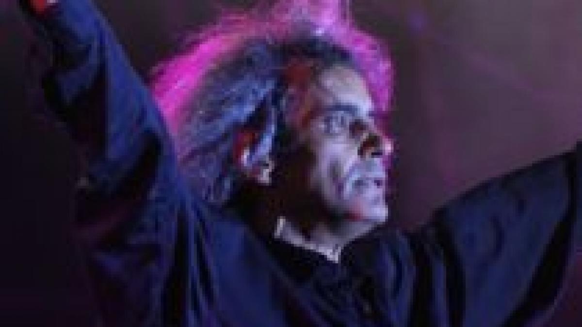 cristi minculescu solistul trupei iris internat intr o clinica din germania