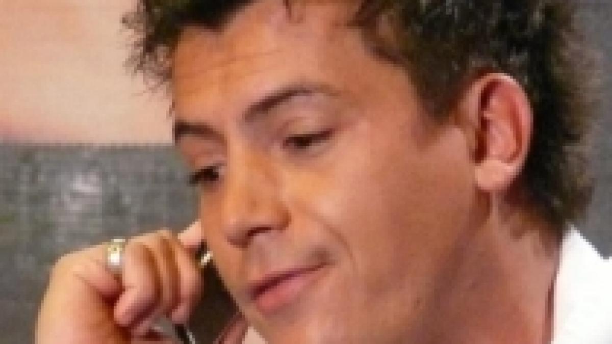 teatrul metropolis te invita sa fii no one