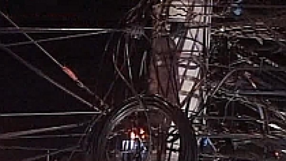 a inceput ingroparea cablurilor de pe stalpi vezi ordinea strazilor ce ar putea fi afectate de