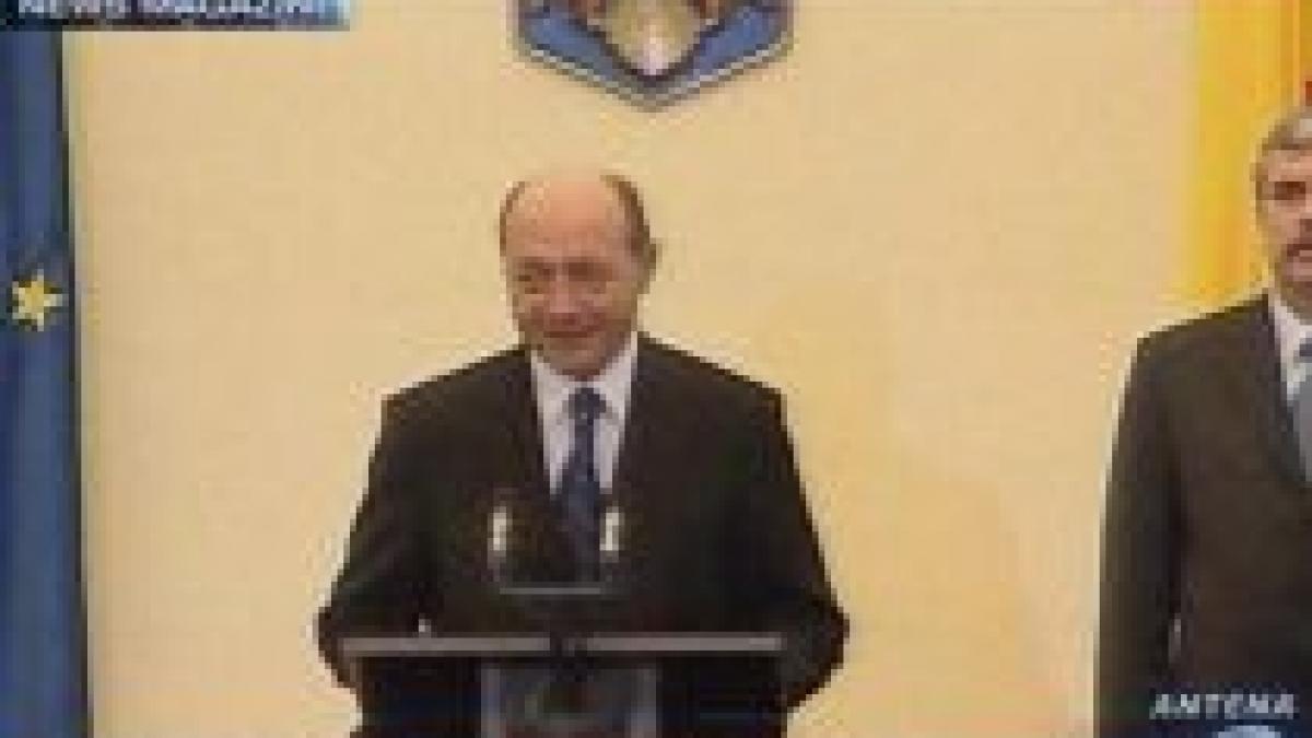 basescu dan nica sa curete ministerul de interne de persoane care nu isi au locul acolo