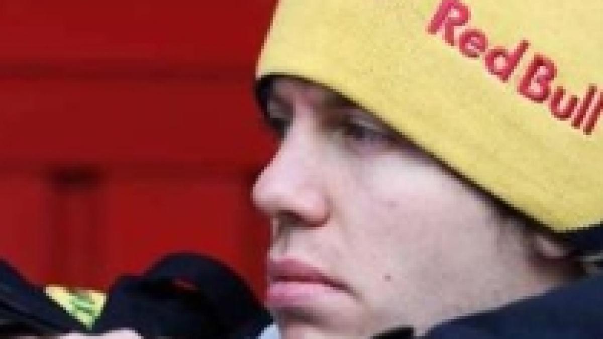 ecclestone se ofera sa il ajute pe vettel sa ajunga la o echipa mare de formula 1