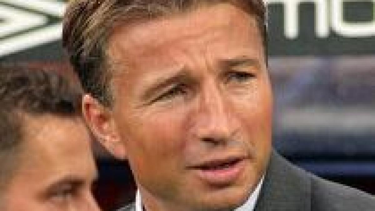 dan petrescu ma tem de blaturi dinamo 537 i cfr sunt favorite