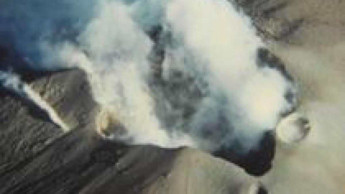 columbia 8 000 de oameni evacuati dupa ce vulcanul galenas a inceput sa erupa