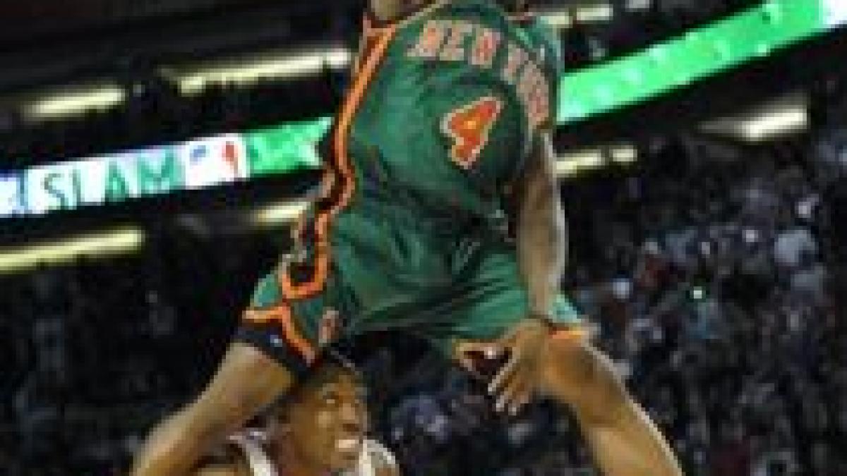 nate robinson campionul nba la slam dunk video