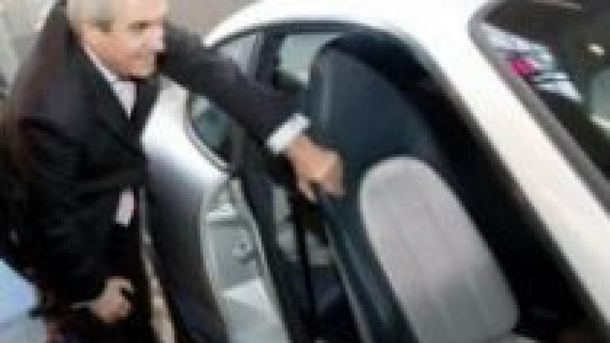 audi ul transferat pentru tariceanu se prafuieste in garajul parlamentului