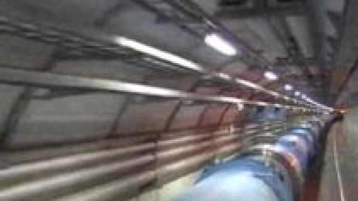 acceleratorul de particule al europenilor in concurenta cu cel creat de americani
