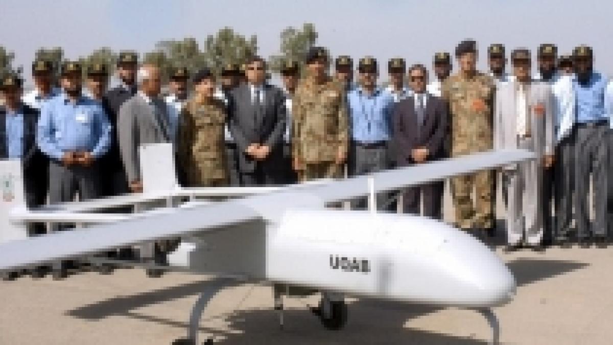 iranienii anunta construirea unui avion fara pilot cu o raza de 1 000 de kilometri