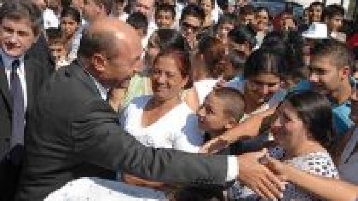 basescu emanciparea romilor trebuie sa depaseasca prejudeca 539 ile si stigmatul social