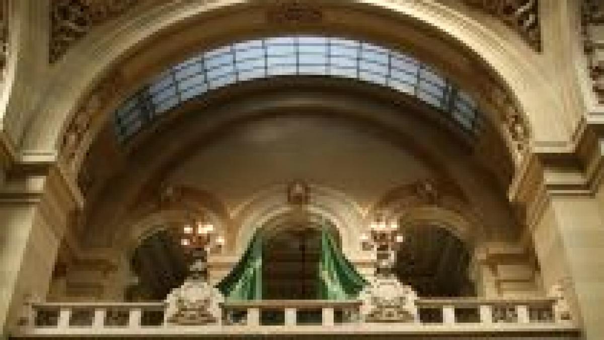 presedintele mkb romexterra bank posibil presedinte al cec