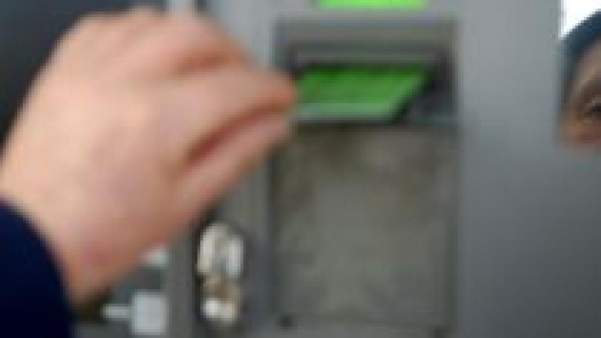 jaf la un bancomat din centrul blajului peste 50 000 de lei au fost furati