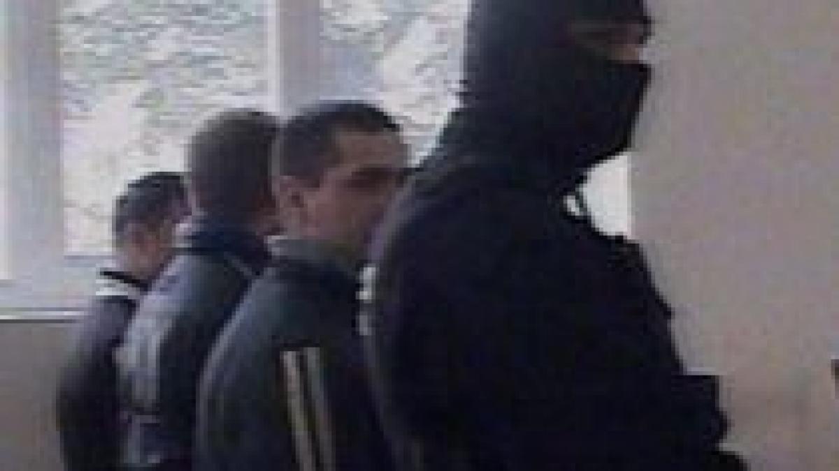 furtul de arme de la ciorogarla cautiune de 3 000 lei pentru unul dintre militarii arestati