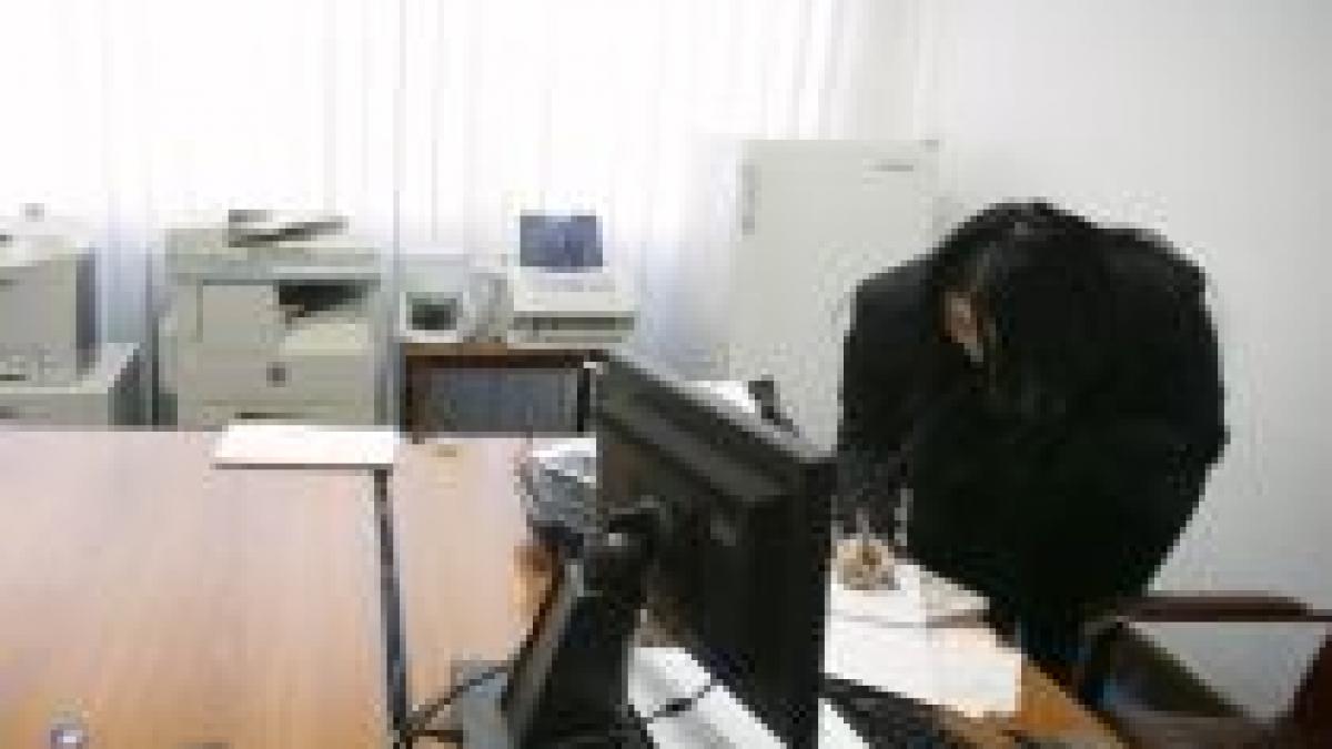 ati munci pe un salariu mai mic pentru a salva postul unui coleg