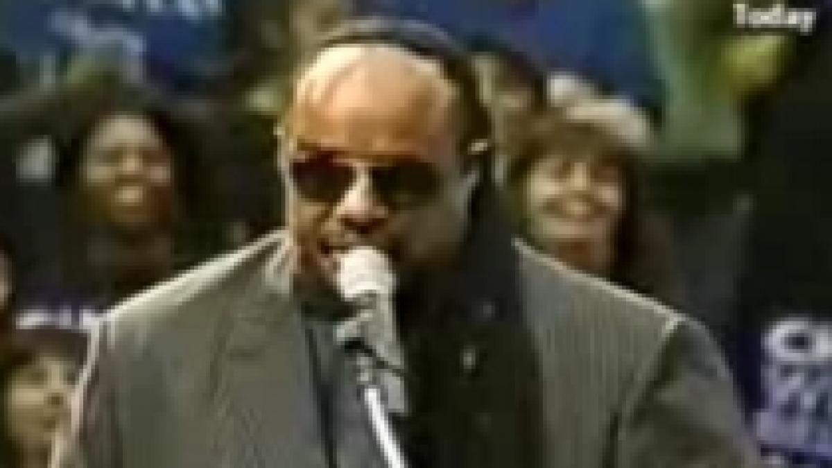 concert in onoarea lui stevie wonder la casa alba video