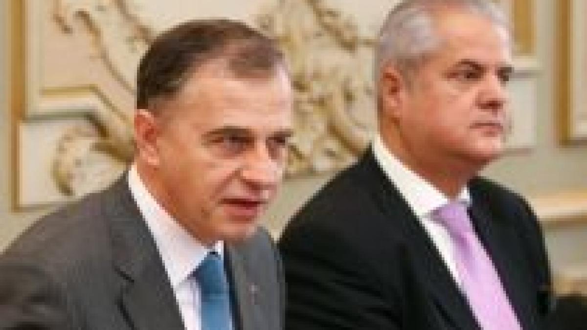 geoana vrea sa il convinga pe adrian nastase sa renunte la candidatura la prezidentiale