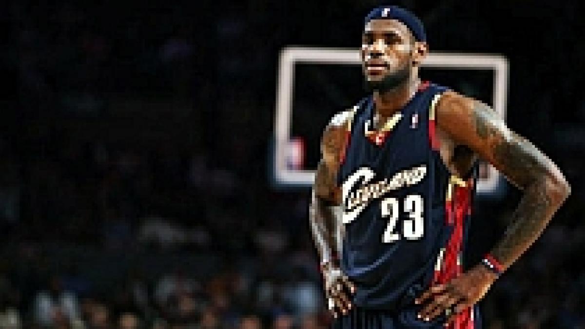 lebron james la primul meci din cariera fara nici o pasa decisiva rockets cavaliers 93 74 video