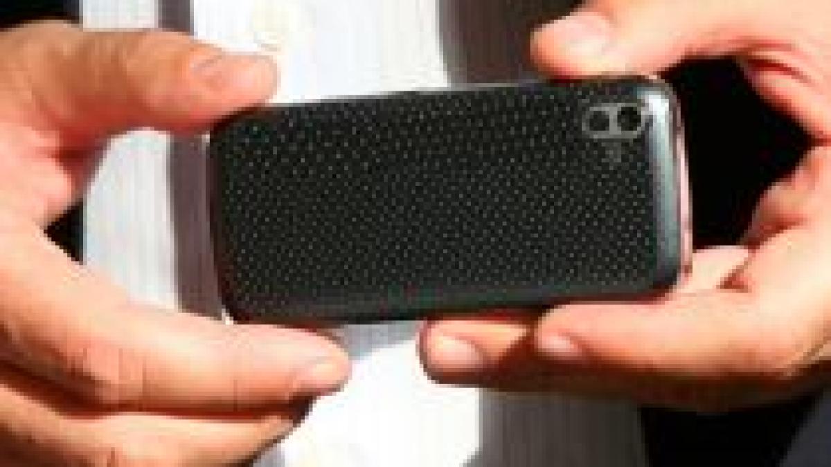 nord coreenii au din nou voie sa foloseasca telefoanele mobile