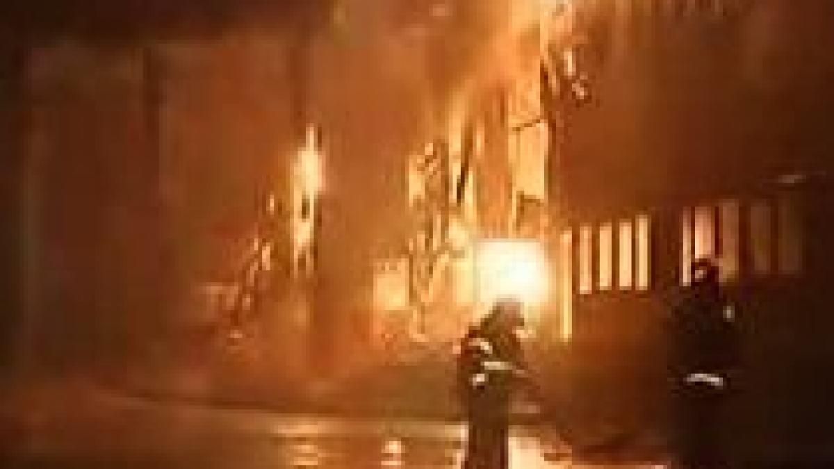 incendiu puternic izbucnit la un restaurant din capitala