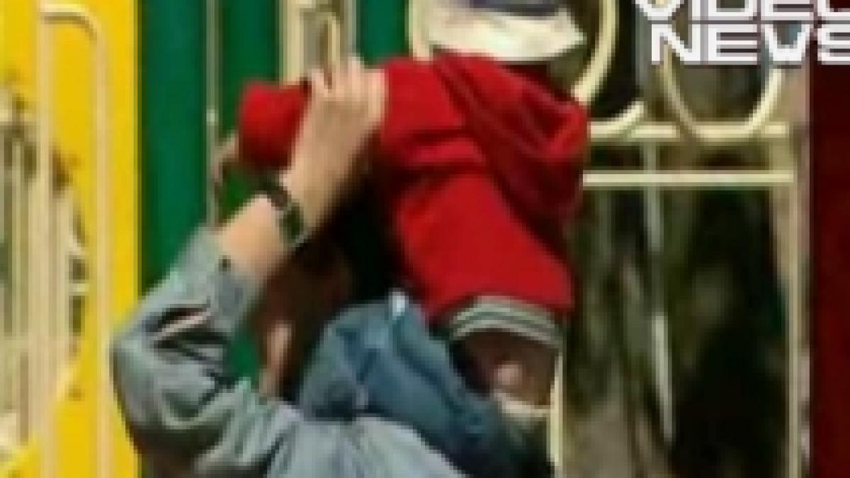 designer de copii o clinica din sua face bebelusi pe comanda video