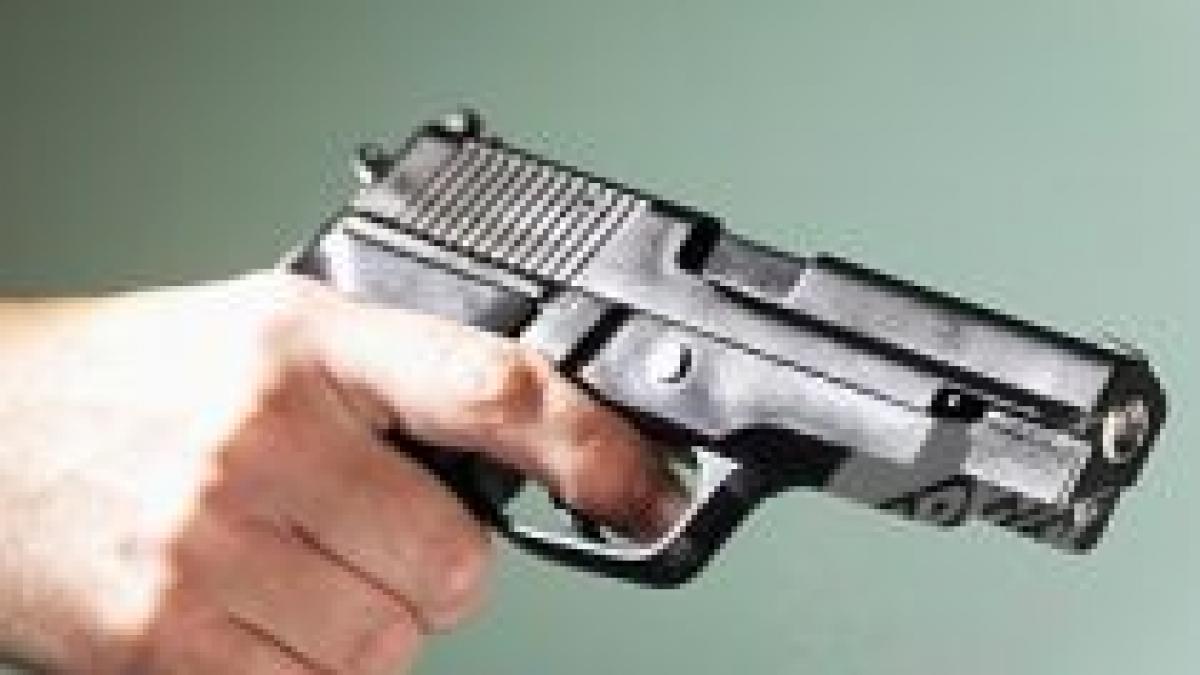 tragedie in ohio un barbat a impuscat o femeie si patru copii dupa care a fugit