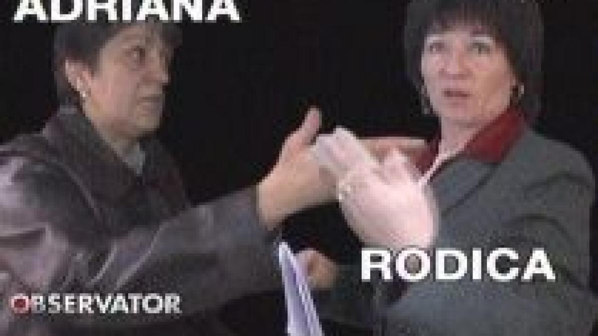 bacau bataie intre primarita si bibliotecara pentru cheia de la biblioteca video