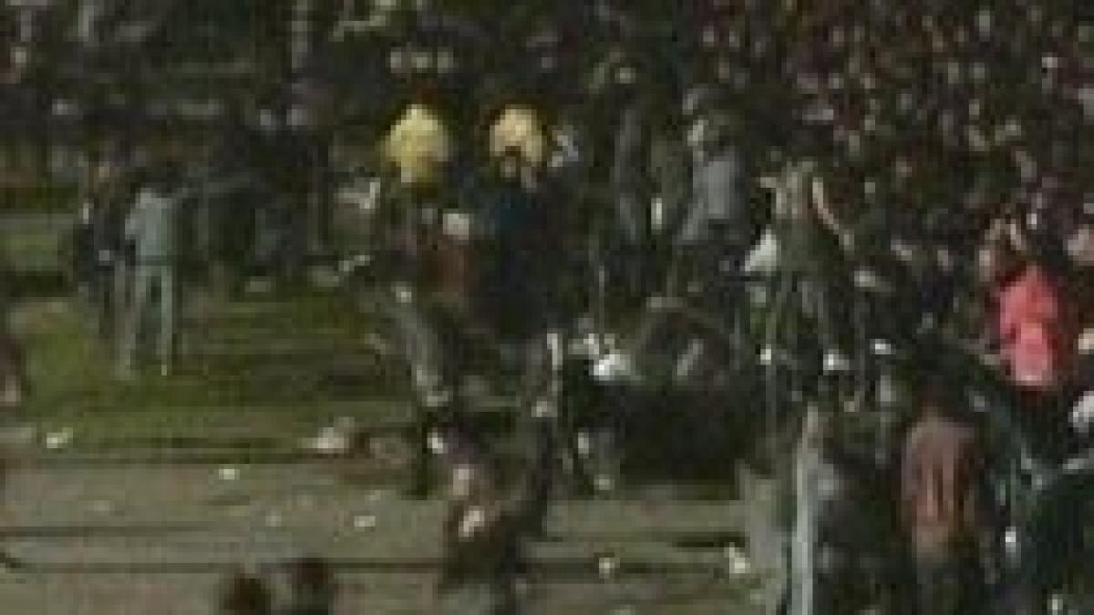 concertele rock ar putea fi interzise in columbia dupa haosul provocat de trupa iron maiden video