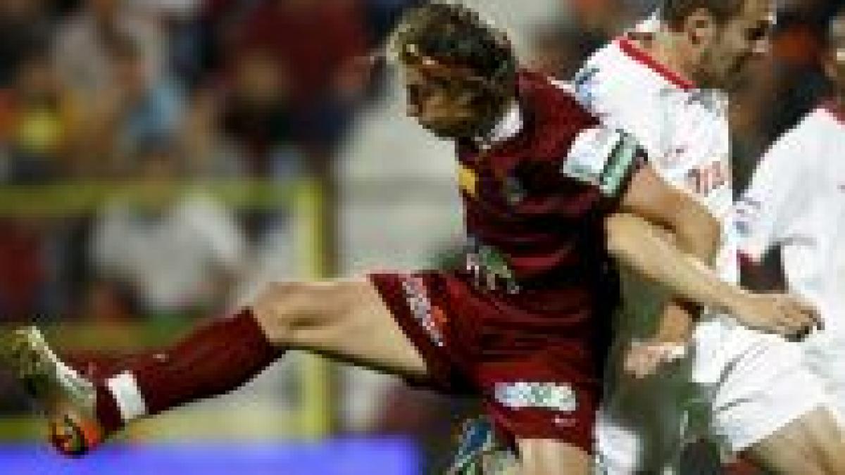 adrian anca scoate in evidenta problemele din vestiarul cfr ului multe din ele provocate de uhrin