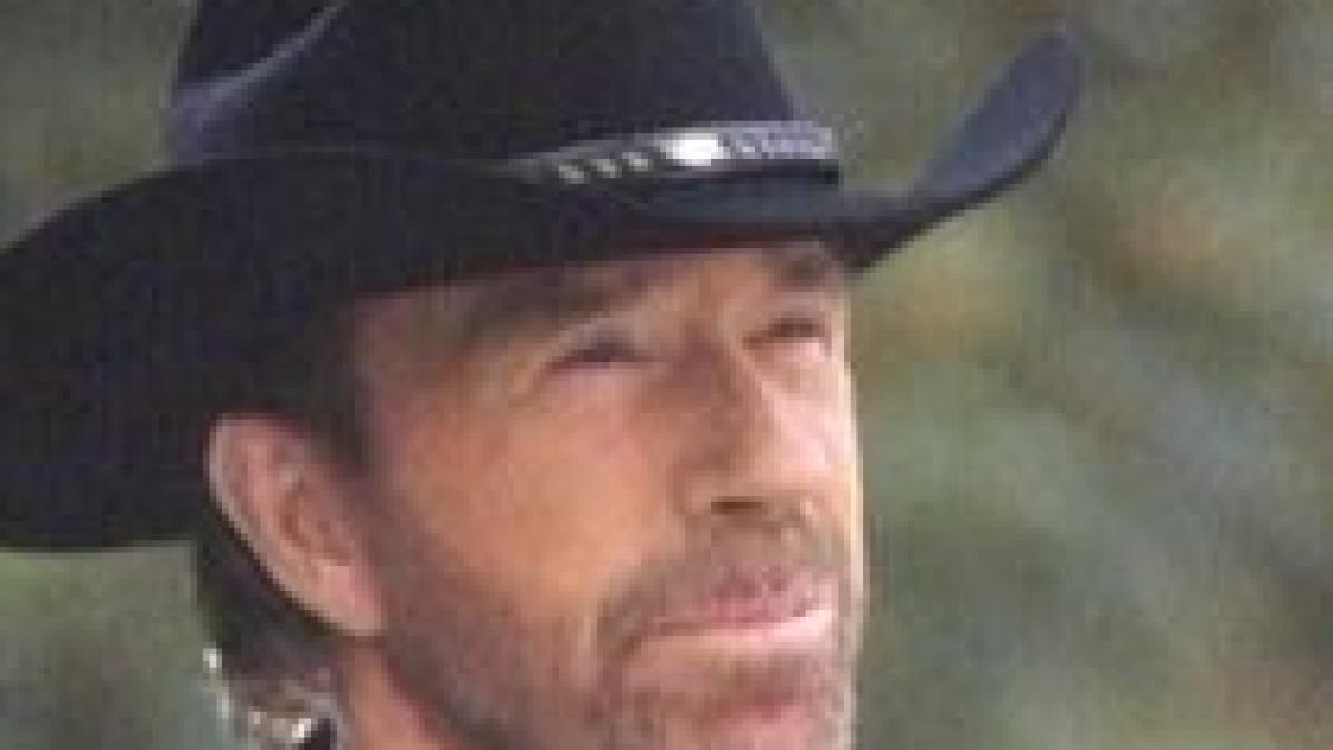 chuck norris va candida la presedintia statului texas