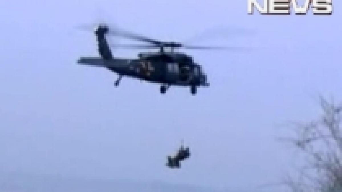 Tânăr israelian, salvat dintr-un câmp de mine şi apoi scăpat din elicopter. IMAGINI ŞOCANTE
