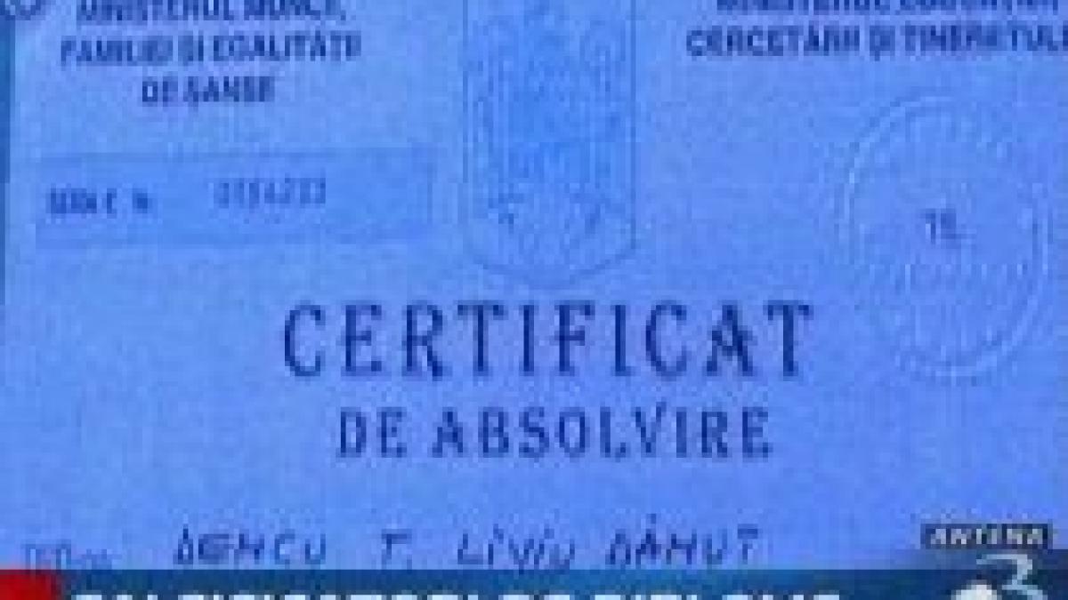 angajatii de la doua facultati din alexandria suspectati ca au vandut diplome de licenta