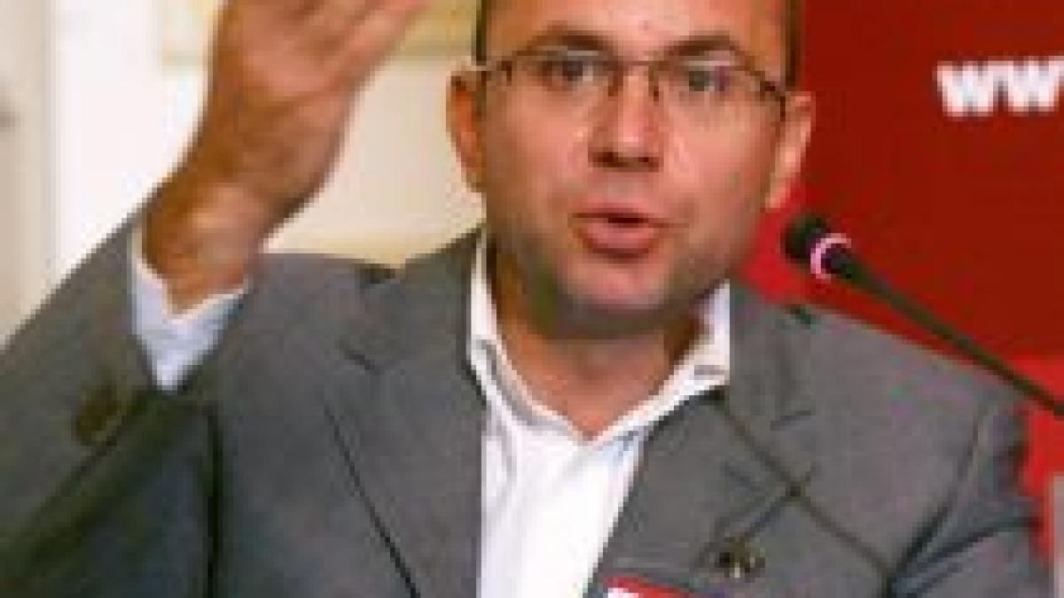 iliescu suntem un partid de handicapati ca sa apelam la la strainasi si la mercenari ca gusa