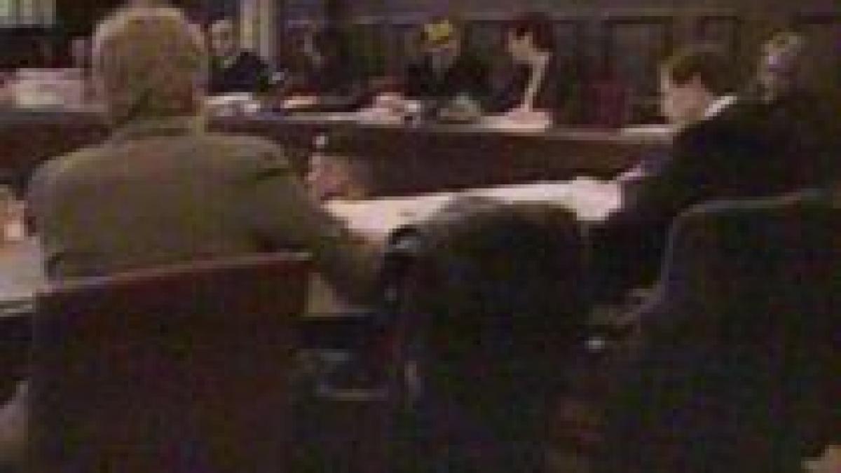 a doua zi de proces in cazul fritzl monstrul a pledat vinovat pentru viol si incest dar nu si