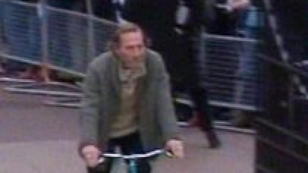 celebritati pe bicicleta la gala peliculei epoca prostiei un film avertisment asupra incalzirii