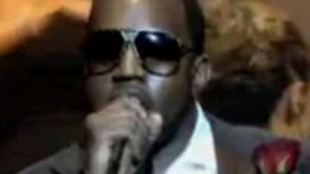 kanye west ar putea primi doi ani de inchisoare pentru agresiune jaf si vandalism video