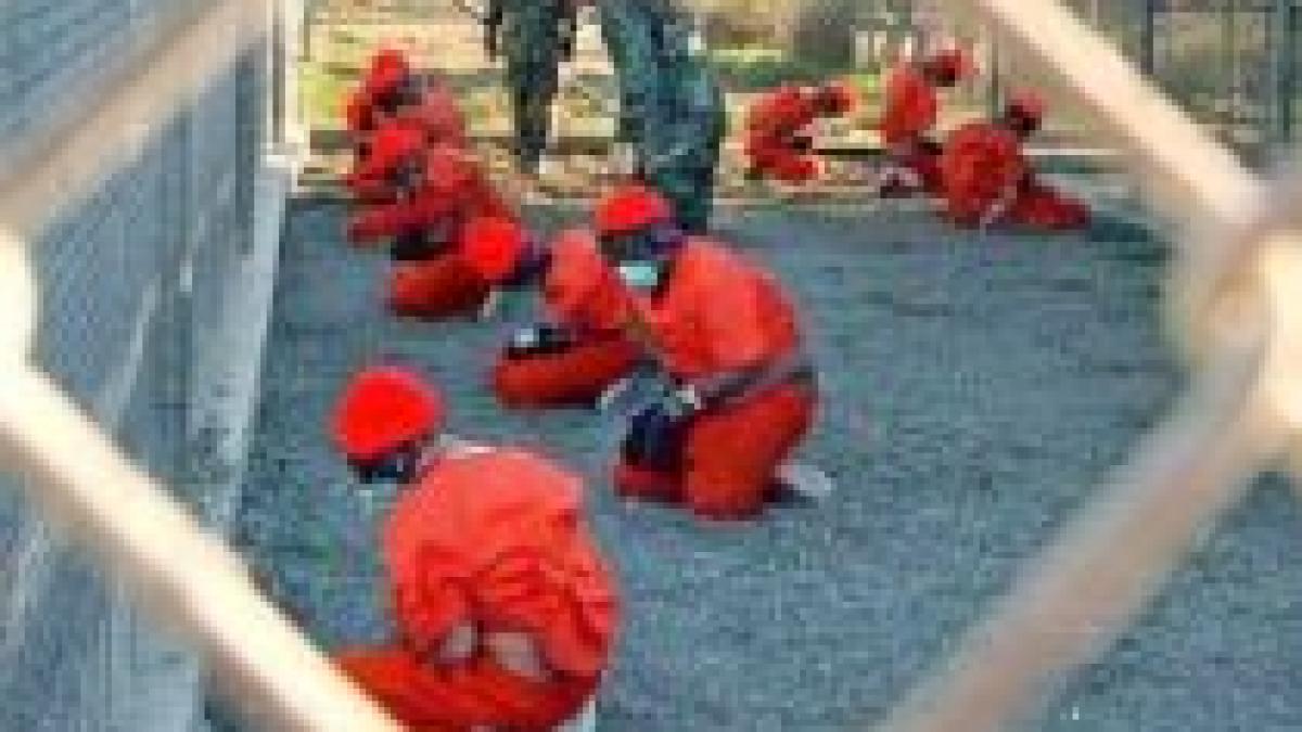 30 de detinuti de la guantanamo au dat in judecata administratia obama