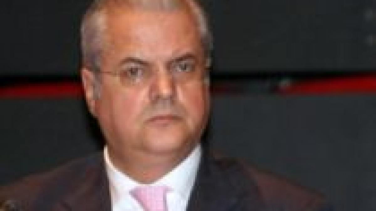 adrian nastase din conflictul dintre basescu si tariceanu a avut de castigat antonescu