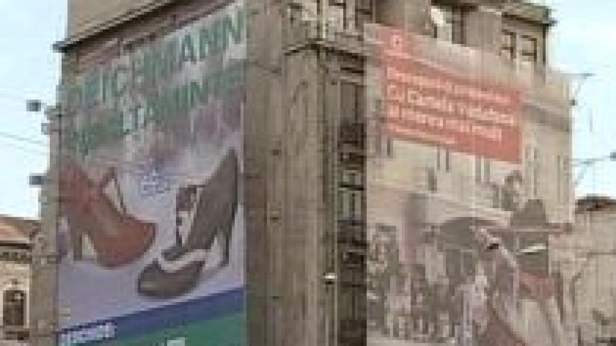 Primăria Capitalei intenţionează să interzică reclamele pe clădirile din centrul oraşului