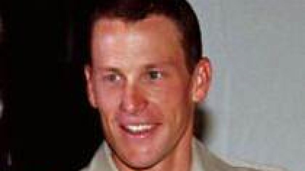 lance armstrong in pericol sa piarda turul frantei dupa o accidentare grava video