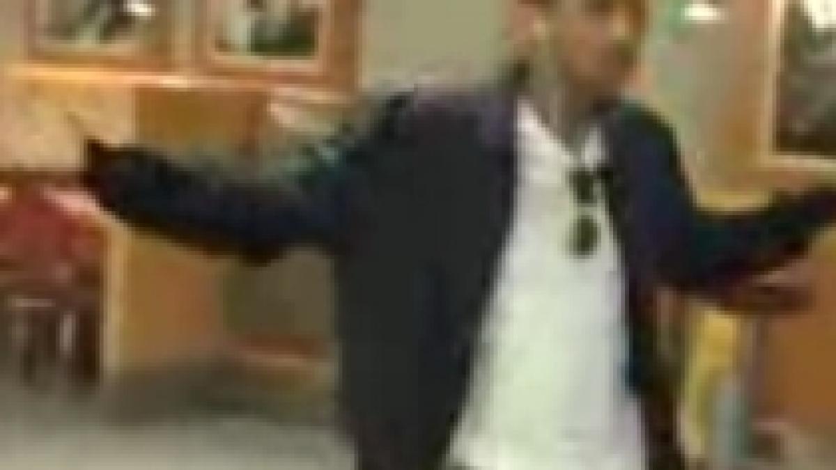 vedeti ce trebuie sa faca un american pentru a primi mancare intr un mcdonald s francez video